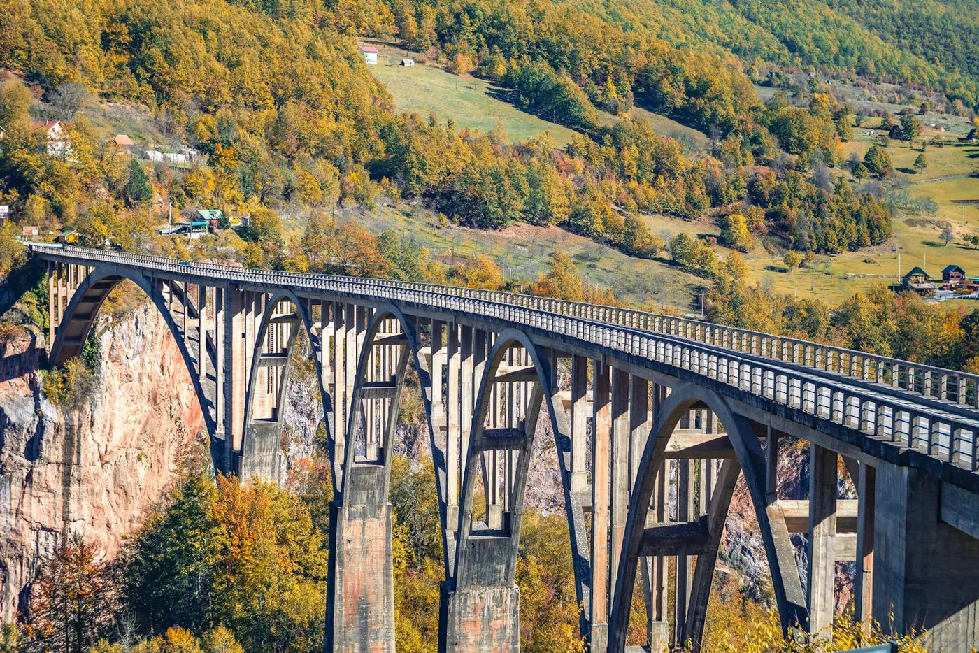 Tara Canyon bridge view