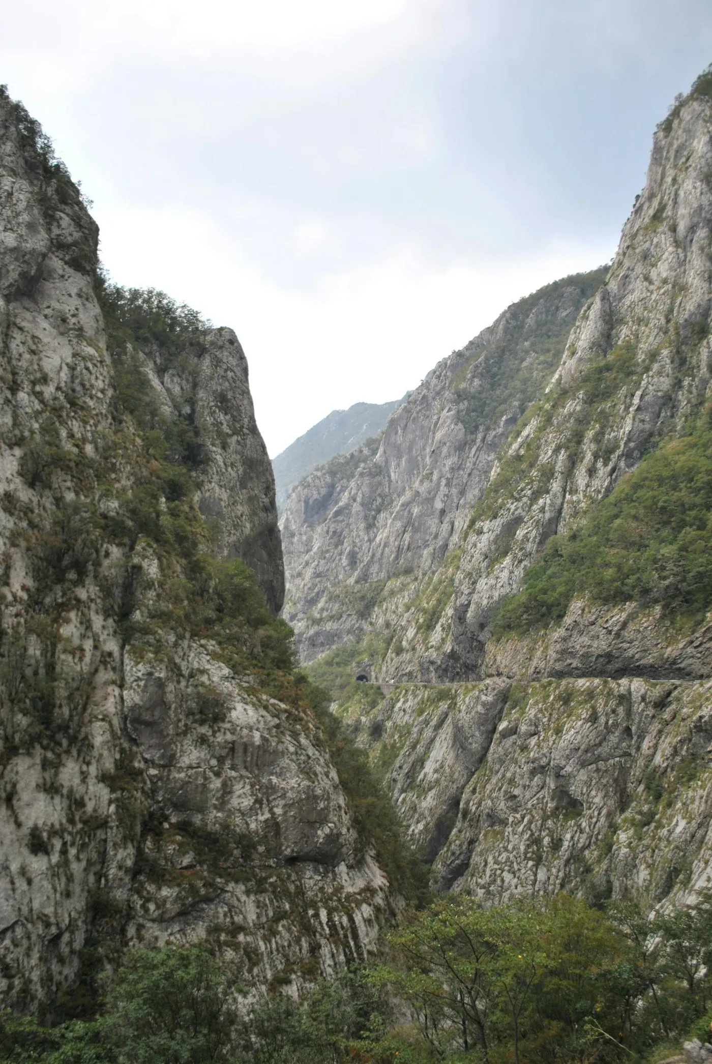 The Morača Canyon Scenic Drive